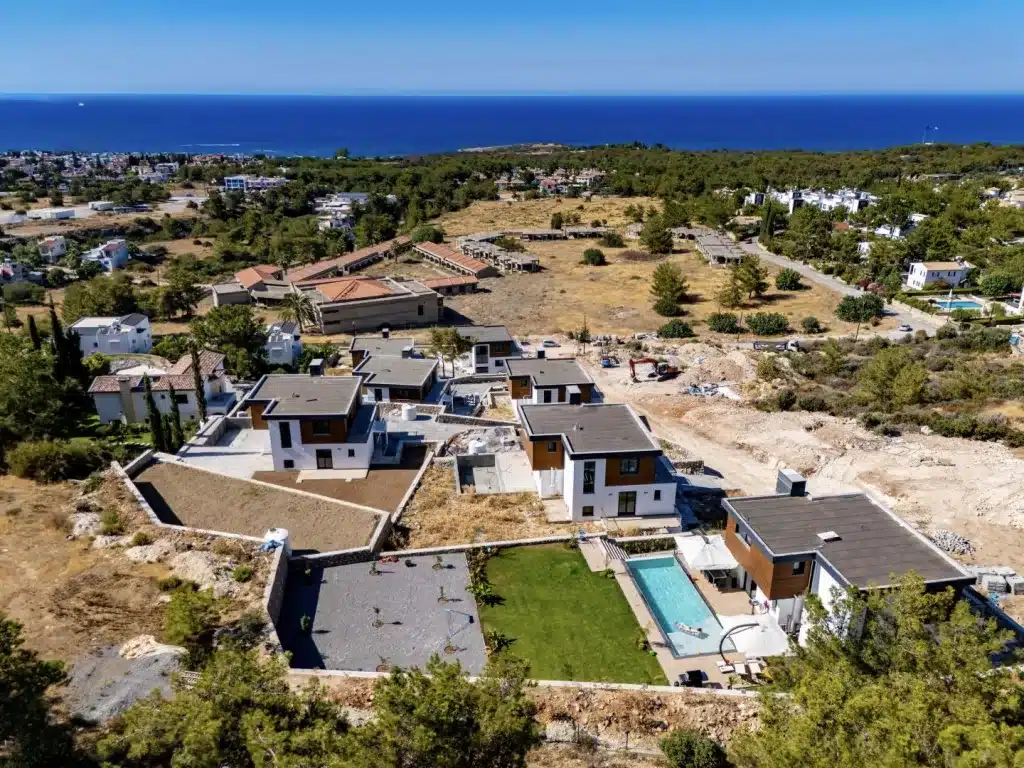 Immobilien in Nordzypern Villen mit Meerblick in Çatalköy